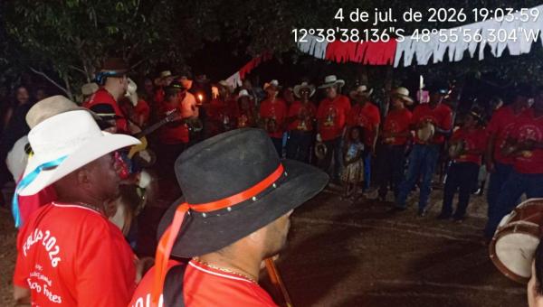 FOLIA DO DIVINO PAI ETERNO REÚNE CENTENAS DE FIÉIS NA FAZENDA PEROBA II E FORTALECE TURISMO RELIGIOSO EM TALISMÃ